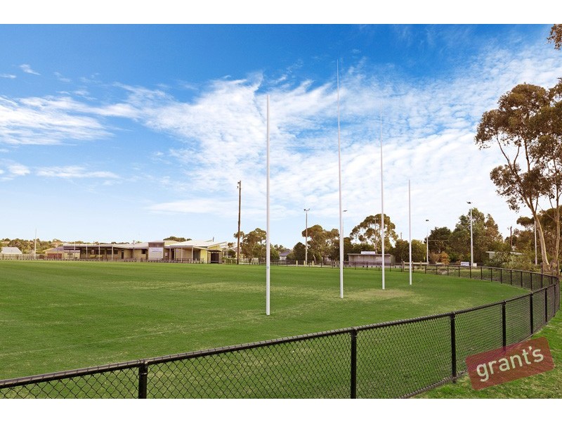 Lot 2/ 13 McKenzie Lane, Narre Warren North VIC 3804