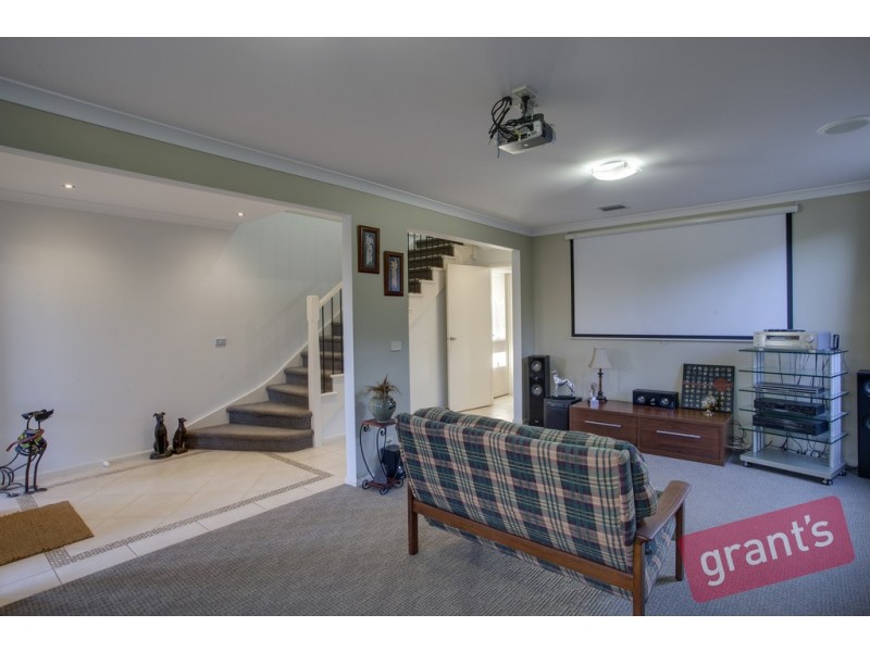 7 Oxford Court, Narre Warren South VIC 3805