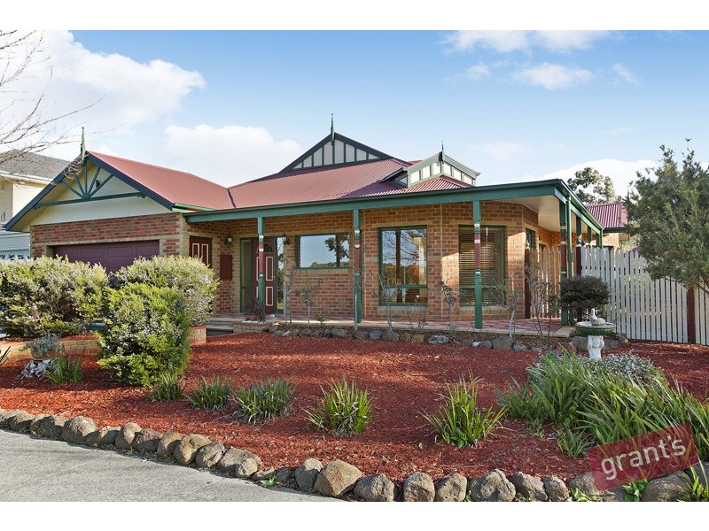 5 The Esplanade, Narre Warren South VIC 3805