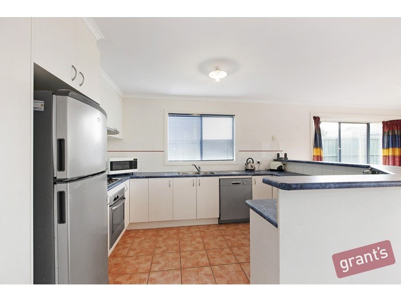 17 Hadley Circuit, Narre Warren South VIC 3805