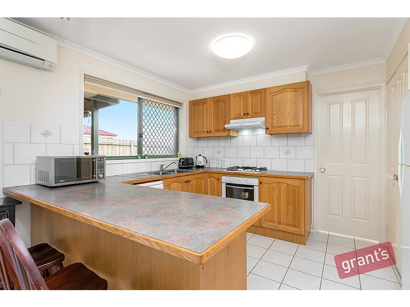 11 Brendan Court, Hallam VIC 3803