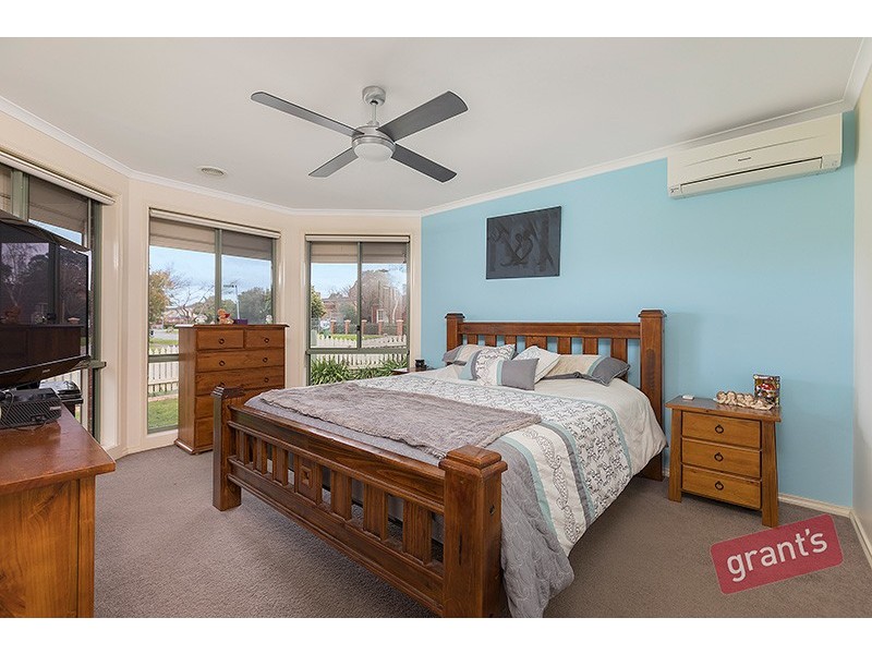 11 Brendan Court, Hallam VIC 3803