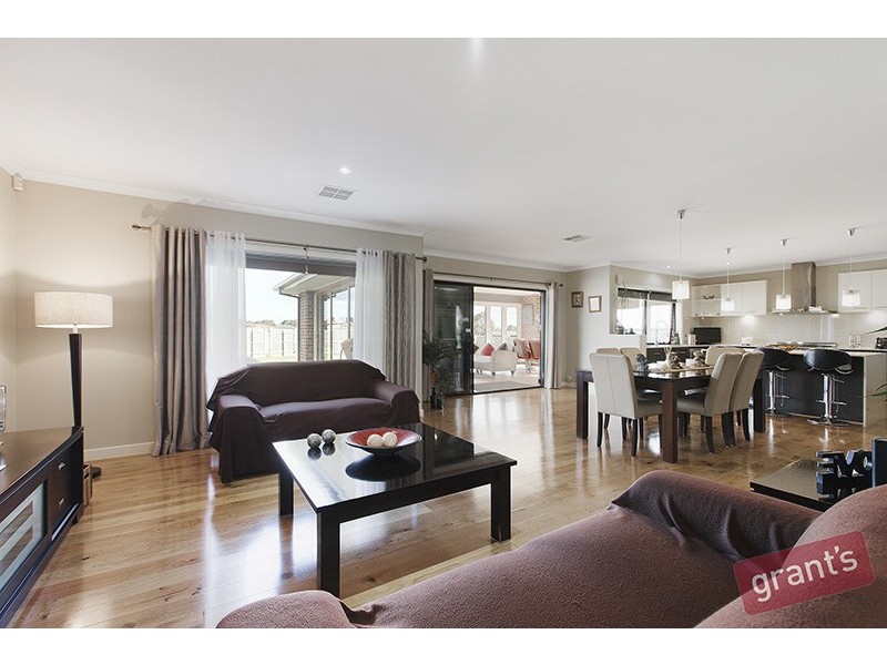 63-67 Fox Road, Narre Warren North VIC 3804