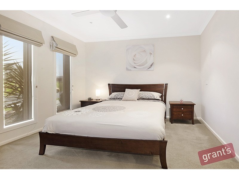 26 Sabel Drive, Cranbourne North VIC 3977