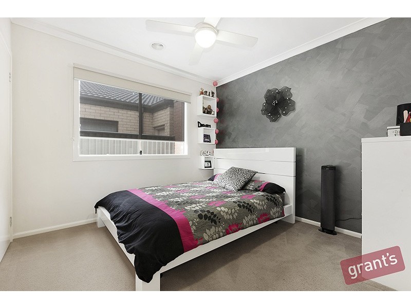 26 Sabel Drive, Cranbourne North VIC 3977