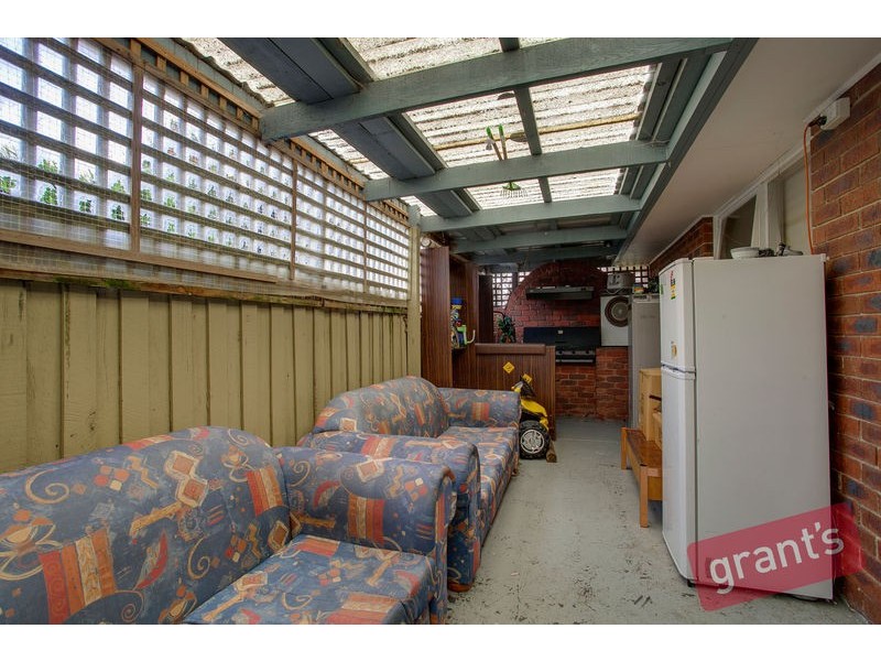 7 Blueberry Crescent, Cranbourne North VIC 3977