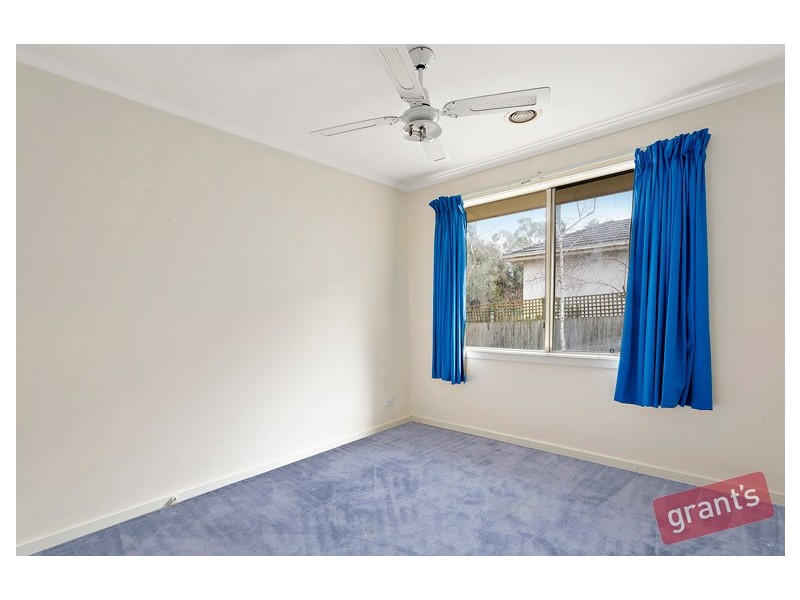 17 Sandalwood Drive, Narre Warren VIC 3805