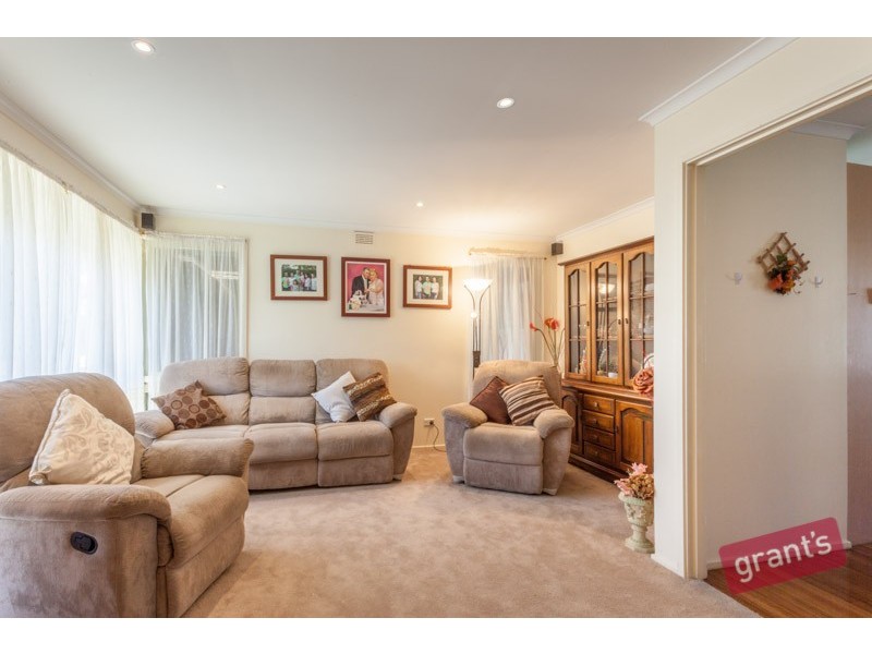 14 Bradley Terrace, Narre Warren VIC 3805