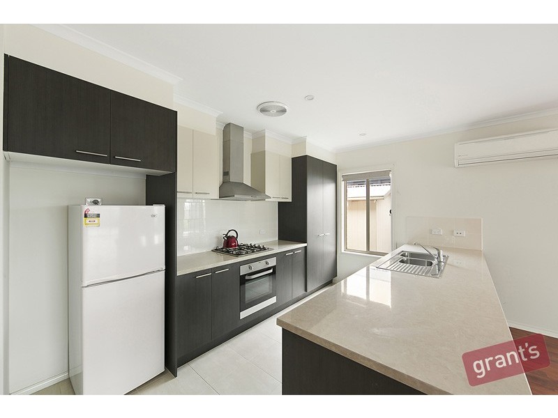 24 Verdant Avenue, Officer VIC 3809