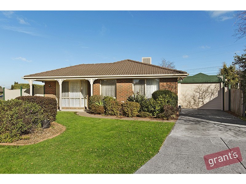 1 Karen Close, Narre Warren South VIC 3805