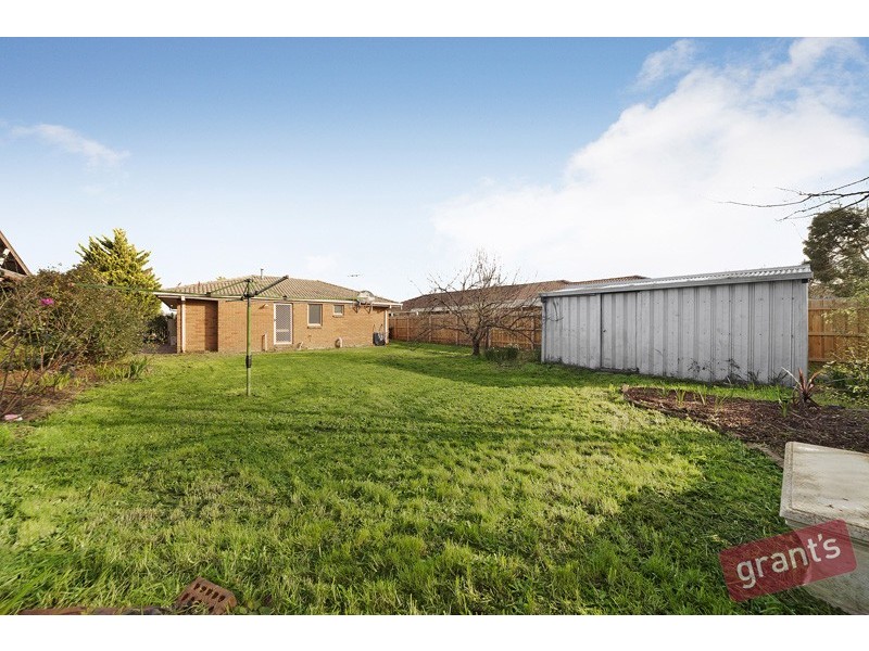 12 Rozzy Parade, Narre Warren VIC 3805