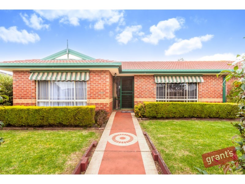 6 Seebeck Drive, Narre Warren South VIC 3805