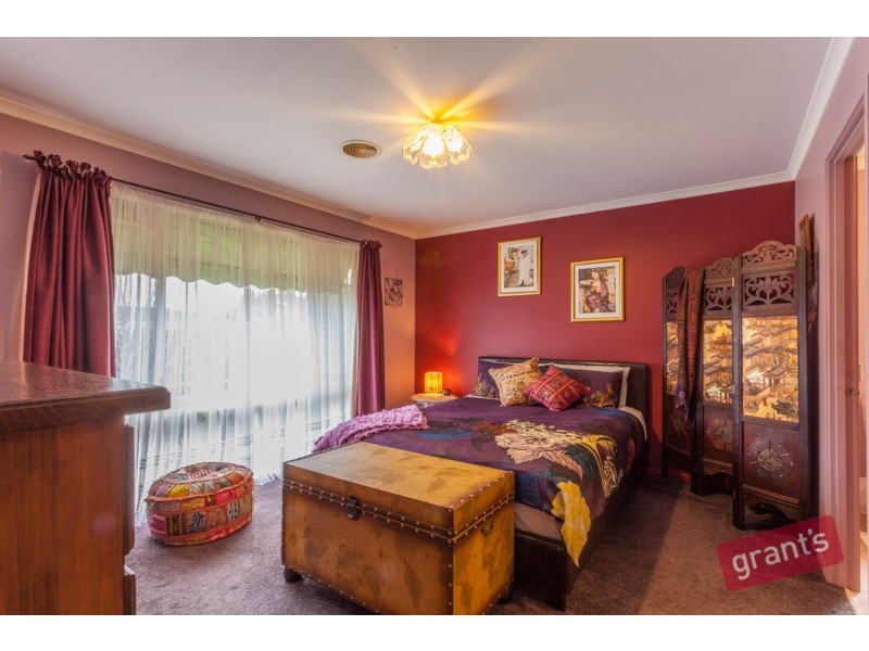 6 Seebeck Drive, Narre Warren South VIC 3805