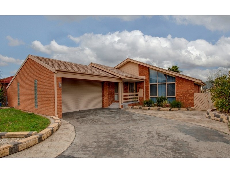 7 Bosco Close, Narre Warren VIC 3805