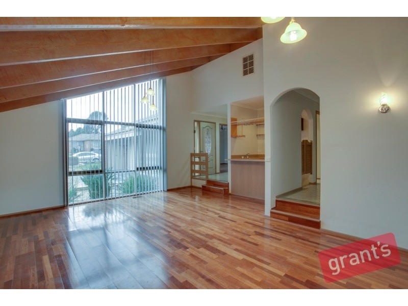 7 Bosco Close, Narre Warren VIC 3805