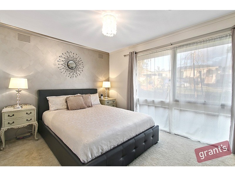 6 Ponto Court, Endeavour Hills VIC 3802