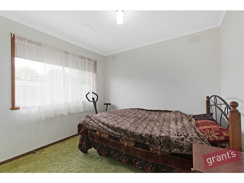 3/8 Lyall Street, Cranbourne VIC 3977