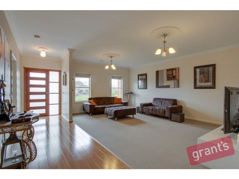 17 Seattle Square, Narre Warren VIC 3805