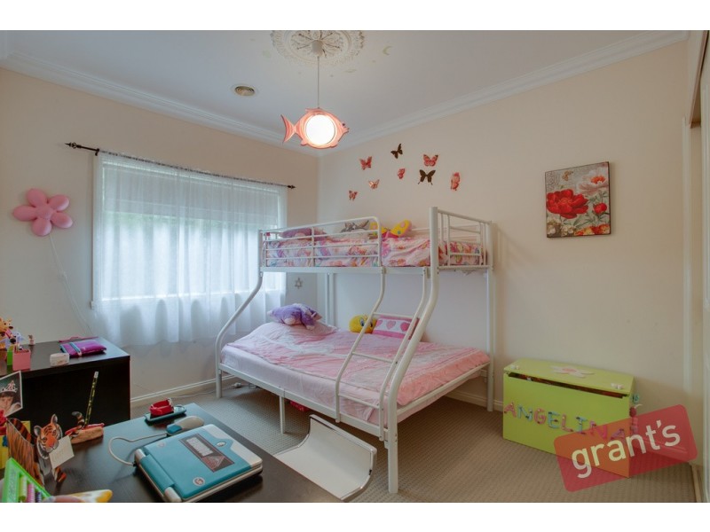 17 Seattle Square, Narre Warren VIC 3805