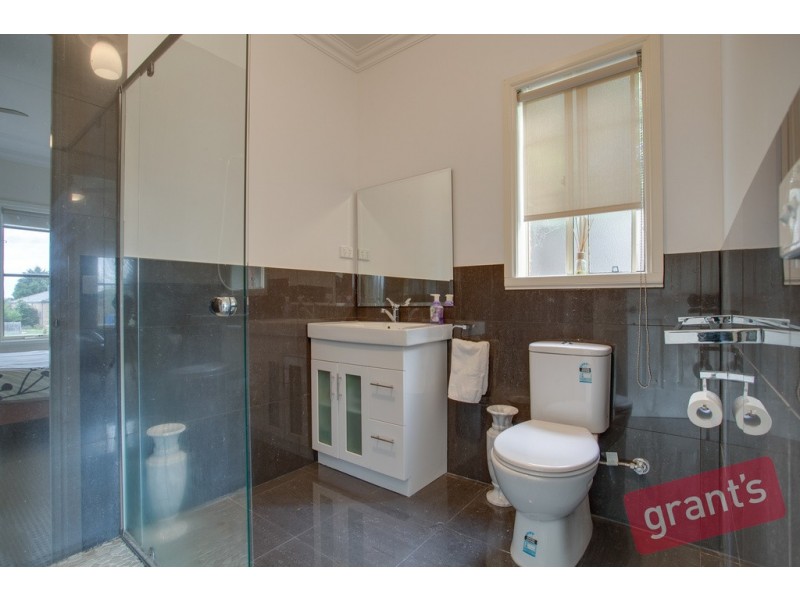 17 Seattle Square, Narre Warren VIC 3805