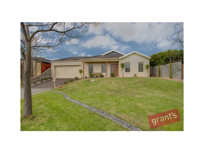 17 Seattle Square, Narre Warren VIC 3805