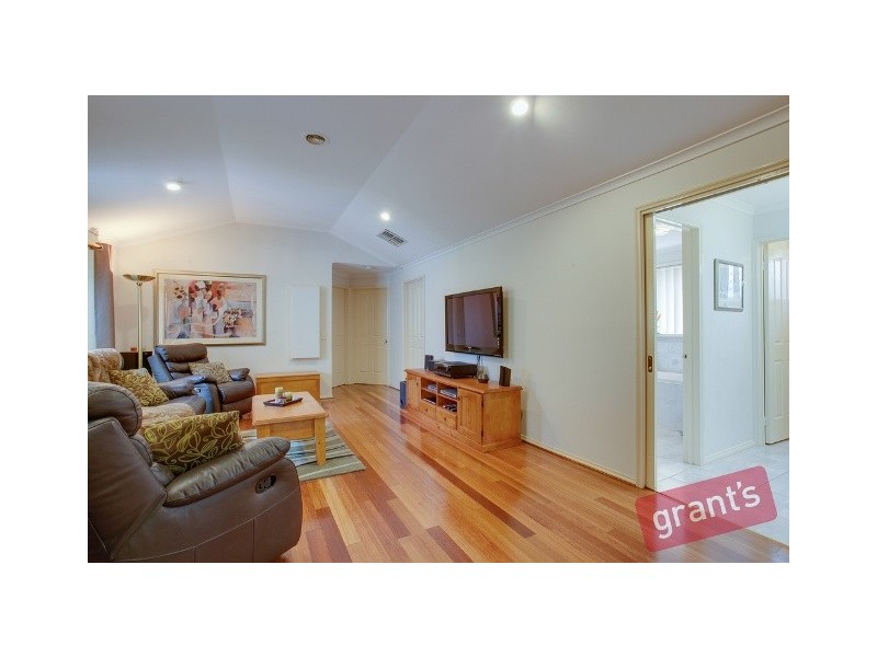 23 Greythorne Court, Narre Warren VIC 3805