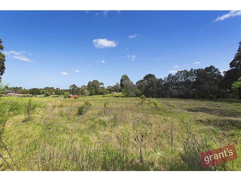 100 Heatherton Road, Narre Warren North VIC 3804