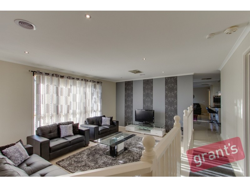 2 Ohio Crescent, Narre Warren VIC 3805