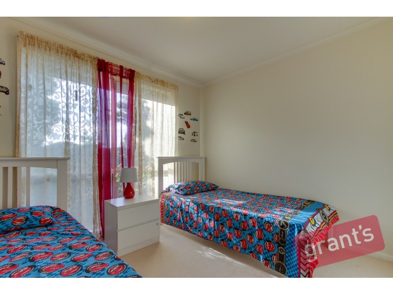 2 Ohio Crescent, Narre Warren VIC 3805