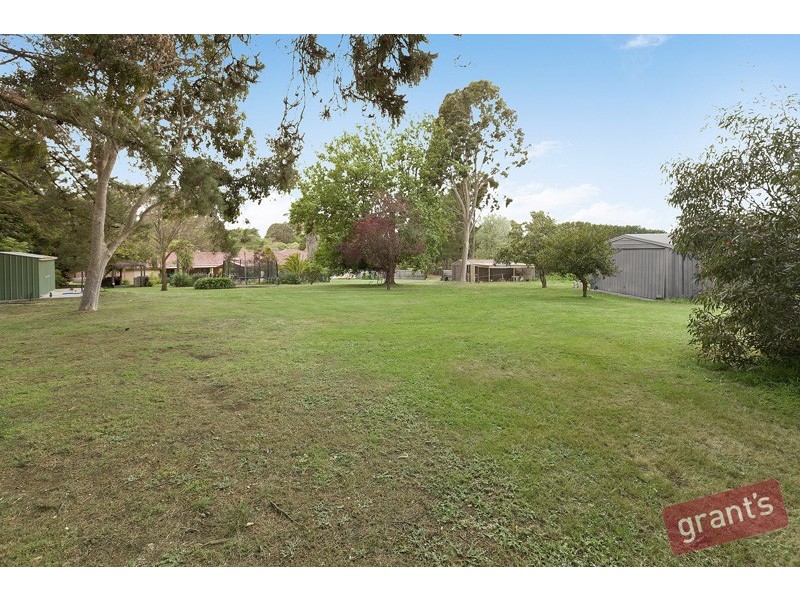 5 Grantchester Road, Narre Warren North VIC 3804