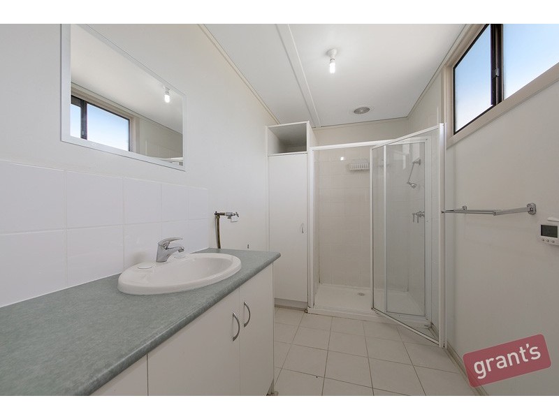 76 Fleetwood Drive, Narre Warren VIC 3805