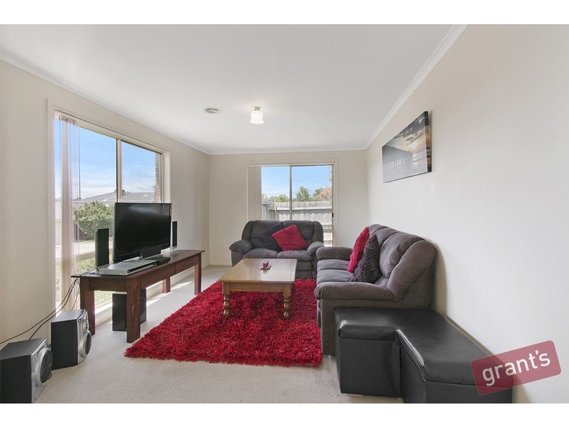 14 Burlington Chase, Hampton Park VIC 3976