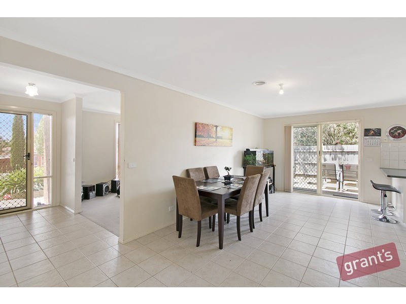 14 Burlington Chase, Hampton Park VIC 3976