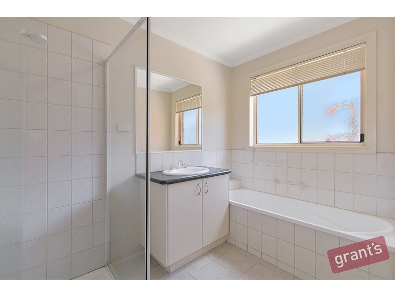 14 Burlington Chase, Hampton Park VIC 3976