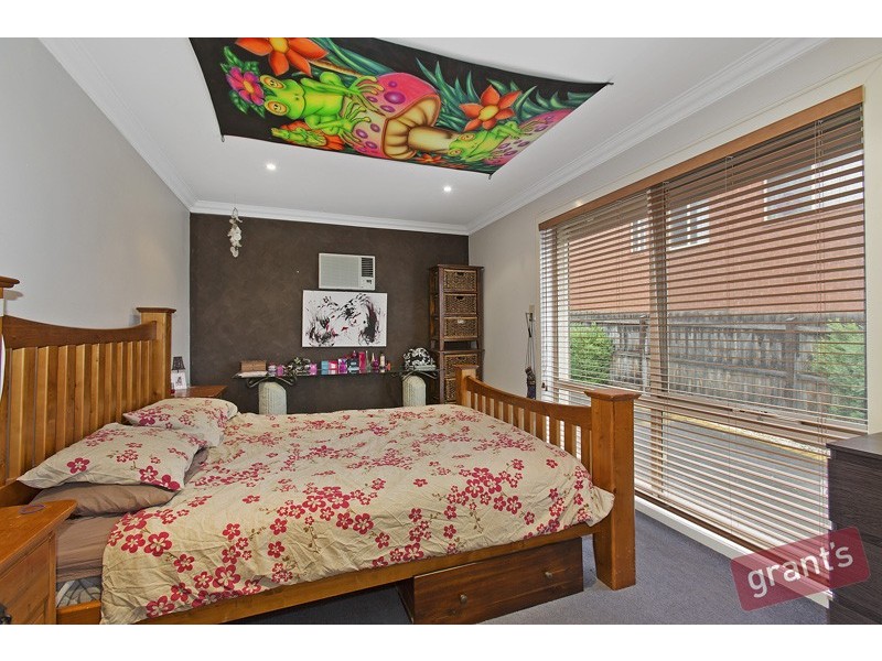 1/13 Sugar Gum Court, Narre Warren South VIC 3805