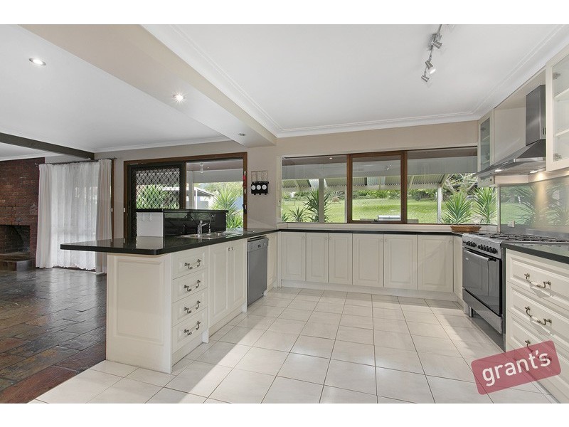 15 McKenzie Lane, Narre Warren North VIC 3804