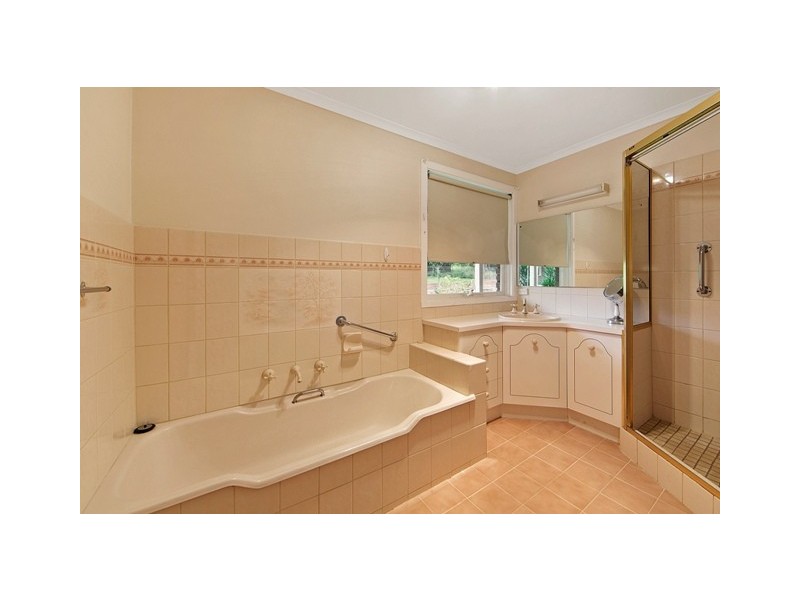 15 McKenzie Lane, Narre Warren North VIC 3804