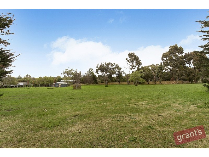 15 McKenzie Lane, Narre Warren North VIC 3804