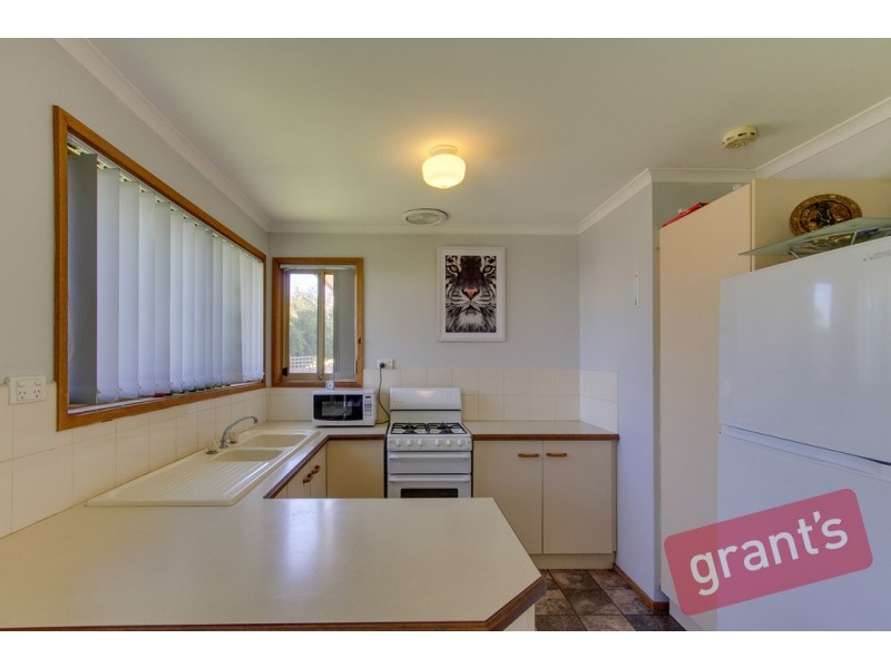 2/37 Broderick Road, Carrum Downs VIC 3201