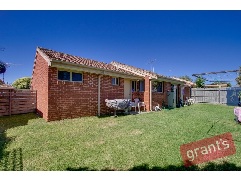 2/37 Broderick Road, Carrum Downs VIC 3201