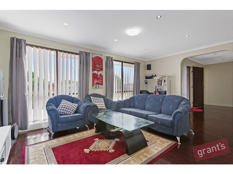 5 Cardamon Drive, Hallam VIC 3803