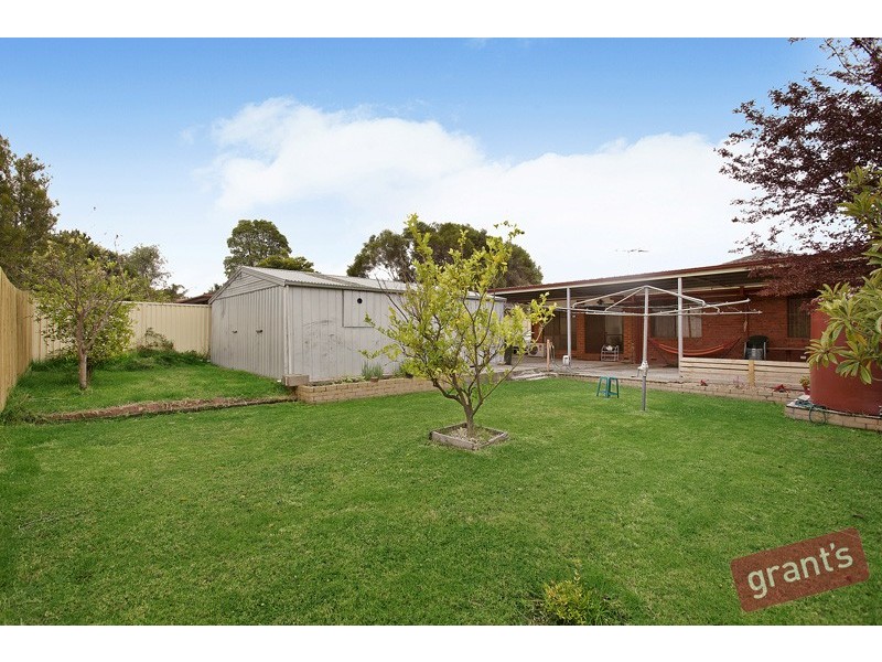 5 Cardamon Drive, Hallam VIC 3803