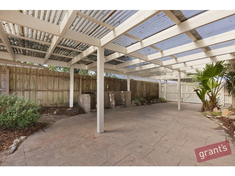 35 Kellett Street, Cranbourne North VIC 3977