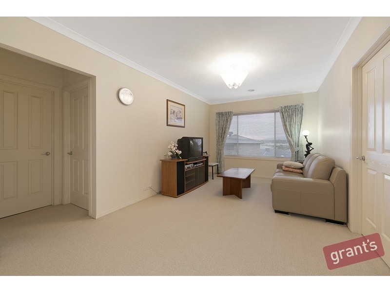 28 Grenfell Rise, Narre Warren South VIC 3805