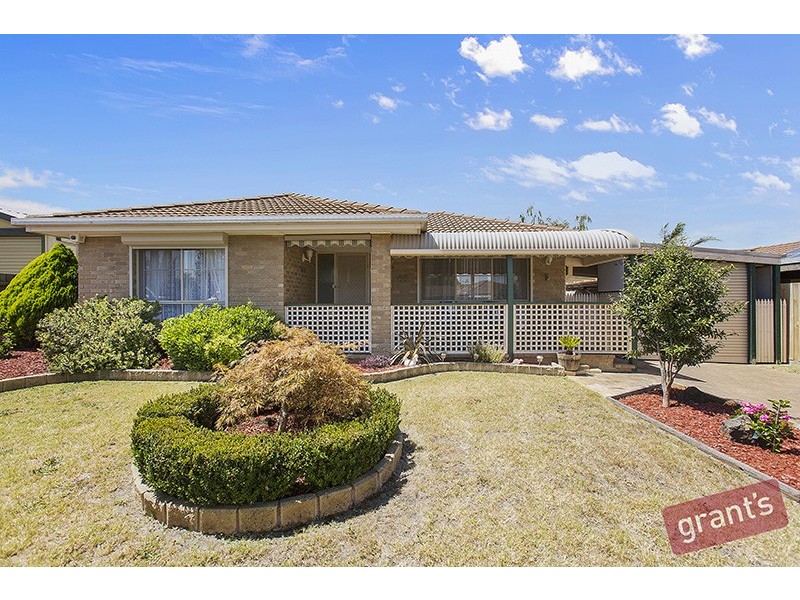 22 Dewpoint Crescent, Hampton Park VIC 3976