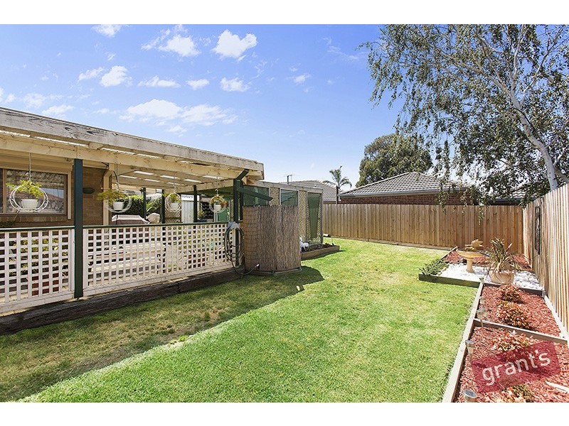 22 Dewpoint Crescent, Hampton Park VIC 3976