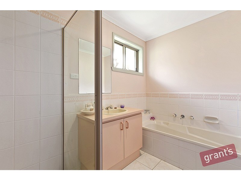 22 Dewpoint Crescent, Hampton Park VIC 3976