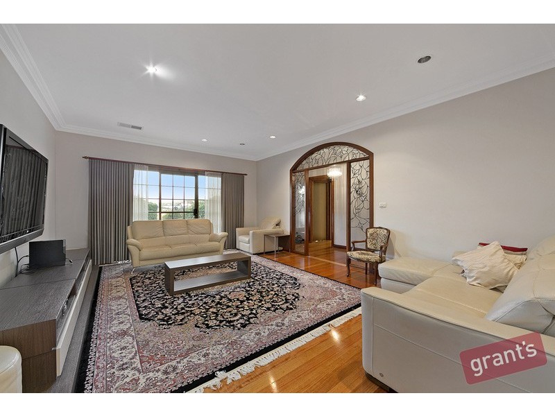 7 Tandderwen Court, Narre Warren North VIC 3804