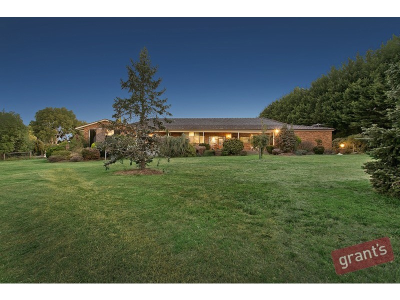 7 Tandderwen Court, Narre Warren North VIC 3804