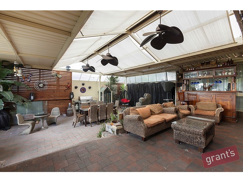 12 Cristata Avenue, Endeavour Hills VIC 3802